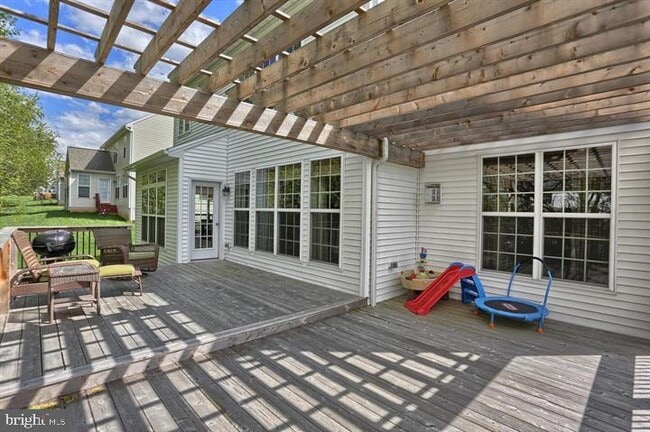 Building Photo - 997 Powder Horn Dr