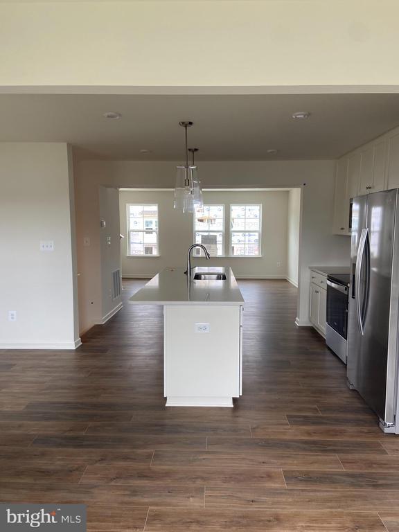 Building Photo - 250 Clifton Mnr