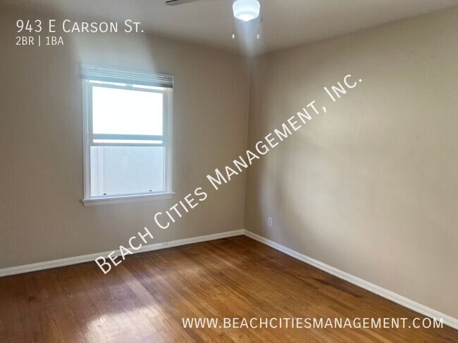 Building Photo - 943 E Carson St