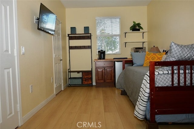 Building Photo - 483 Lyle Dr