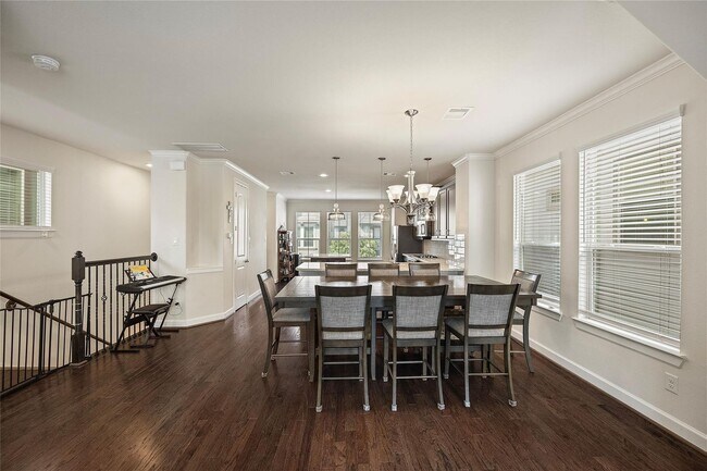 Building Photo - 1506 Brayson Oaks Pl