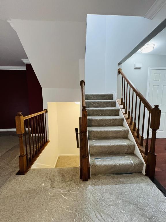 Building Photo - 8206 Appalachian Dr