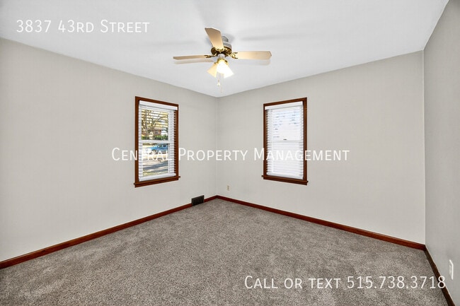 Building Photo - 3837 43rd St