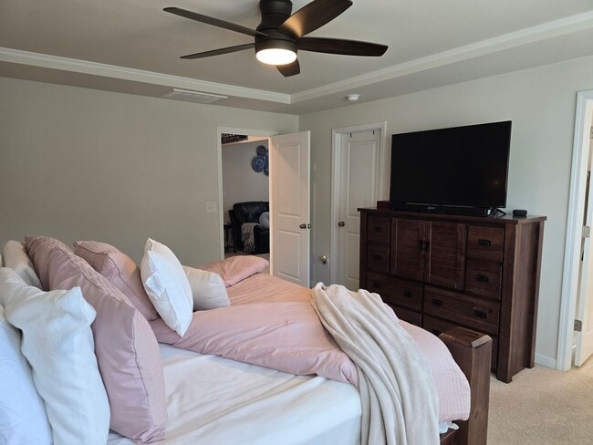 Building Photo - Impeccable 2020-Built 3-Bed, 2.5-Bath Home on Rare Quarter-Acre Lot – Prime Location!