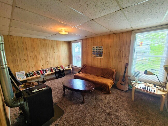 Primary Photo - 659/661 Jones Avenue