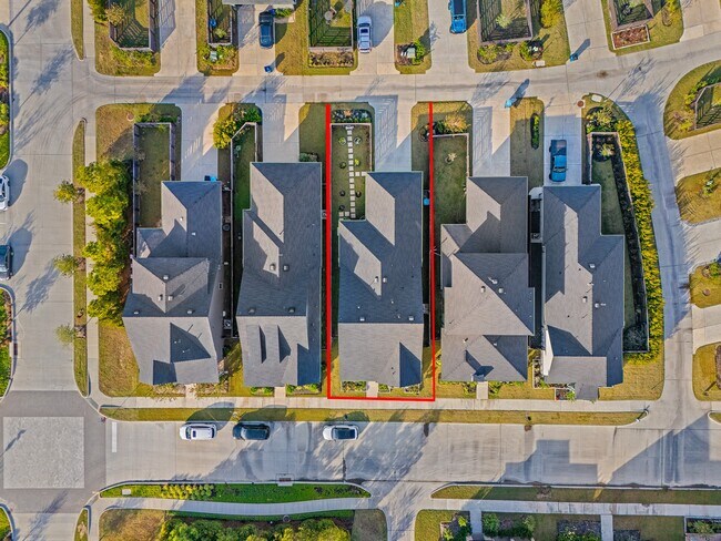 Building Photo - 18530 Joyous Ln