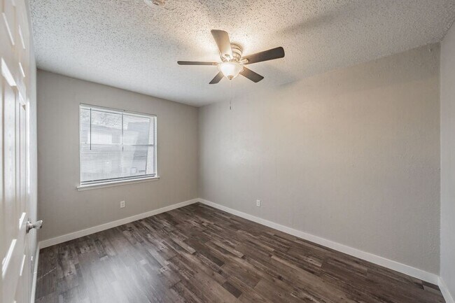 Building Photo - 1774 Belshire Ct