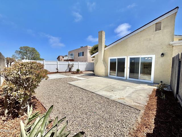 Building Photo - 4911 Catamaran St