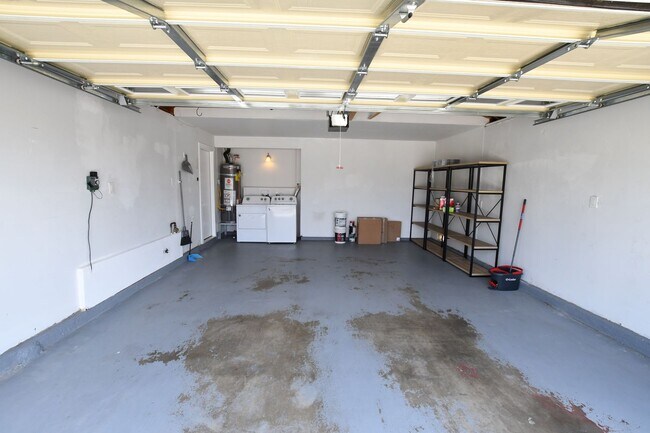 Building Photo - Single Story home in Heart of Mira Mesa