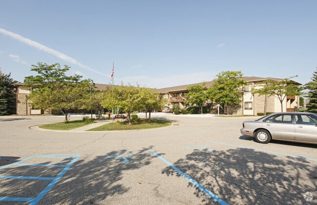 Primary Photo - Grand Meadows II