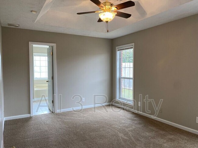 Building Photo - 349 Hambleton Ct