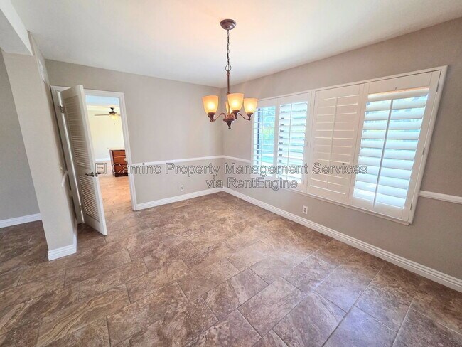 Building Photo - 2702 Belmont Ct