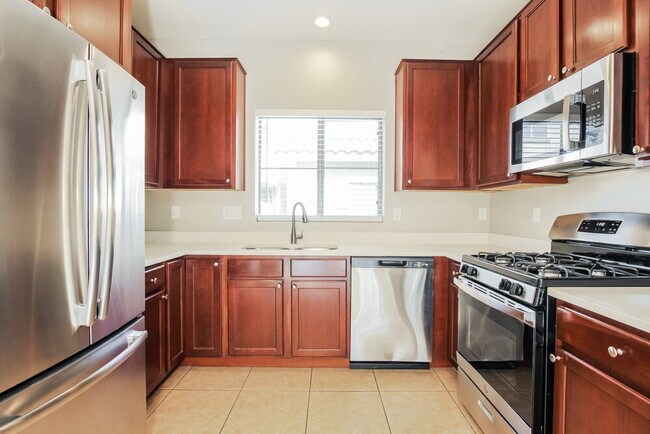 Building Photo - 2535 N 149th Ave