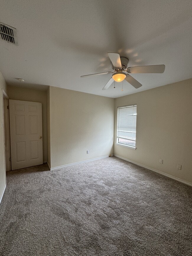 Building Photo - 7033 Bevington Dr