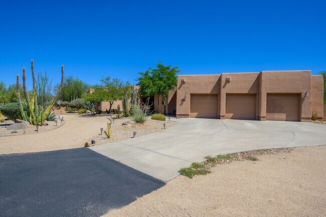 Building Photo - 39609 N 2nd Way