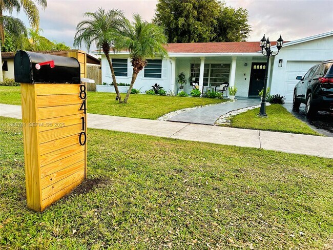 Building Photo - 8410 SW 201st St