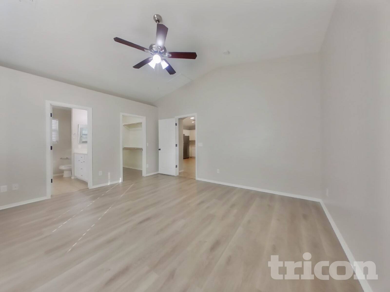 Building Photo - 14131 W Corrine Dr