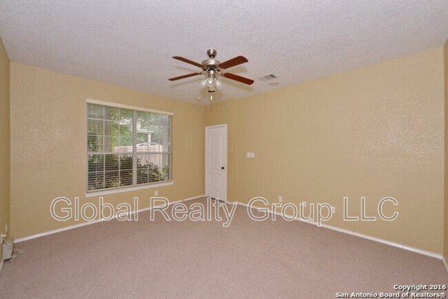 Building Photo - 1215 Sun Island