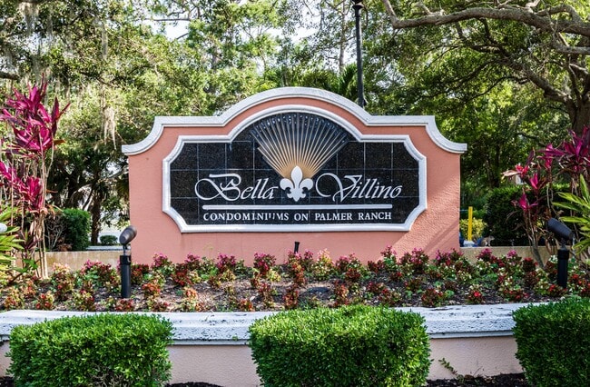 Building Photo - 4142 Central Sarasota Pkwy