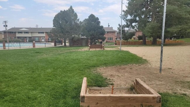 Building Photo - 9209 E Nassau Ave