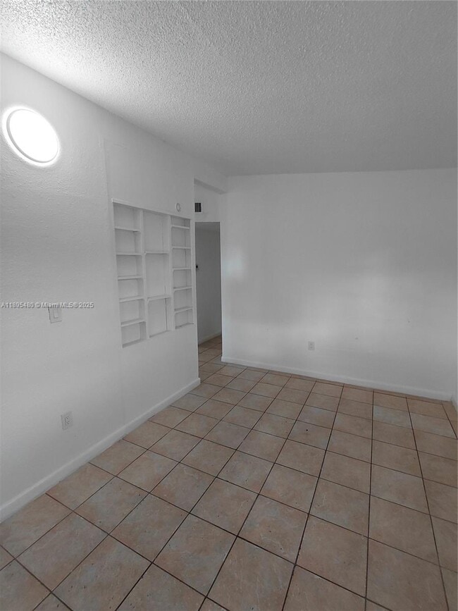 Building Photo - 7051 NW 21st Ave
