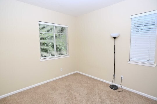 Building Photo - 444 Chestnut St,Brentwood