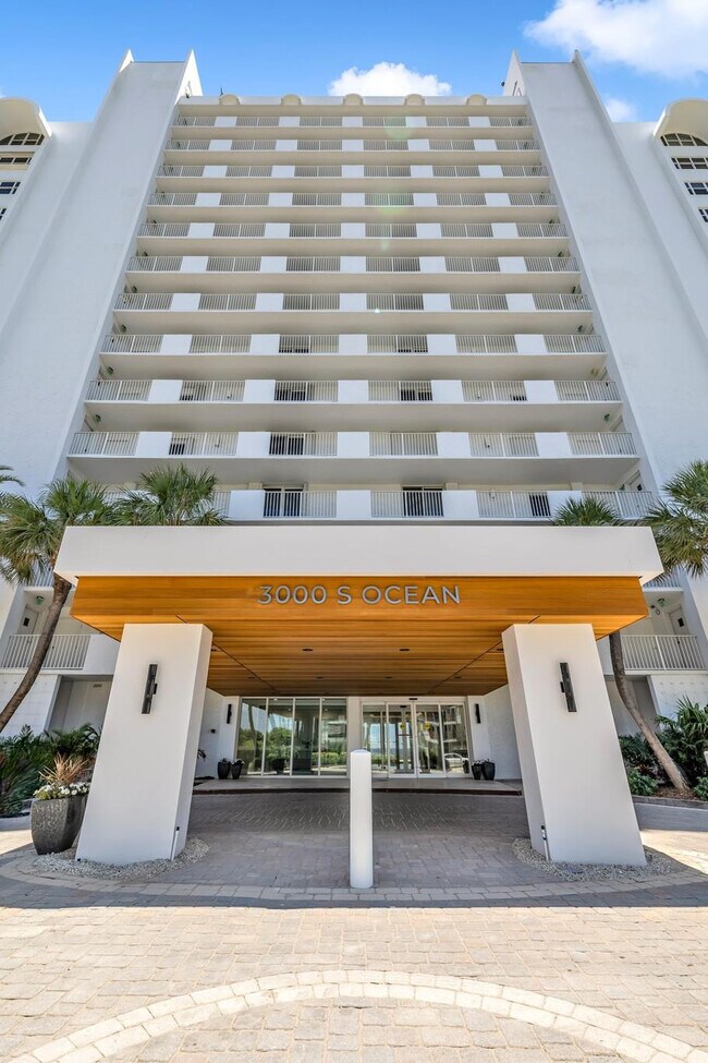 Building Photo - 3000 S Ocean Blvd