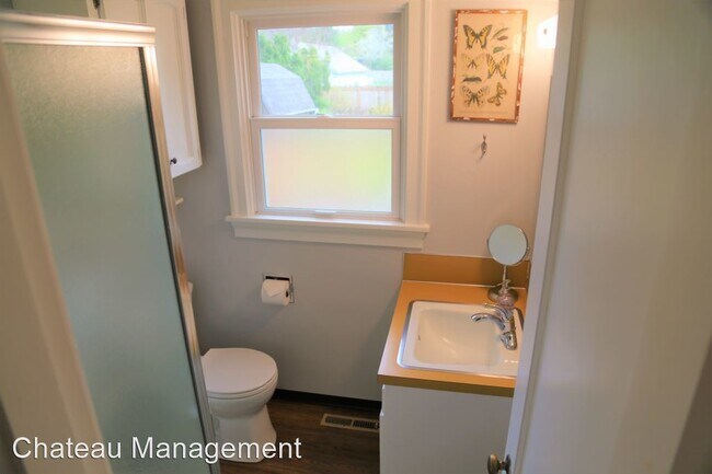 Building Photo - 3 br, 1 bath House - 2925 NW Fillmore Ave.