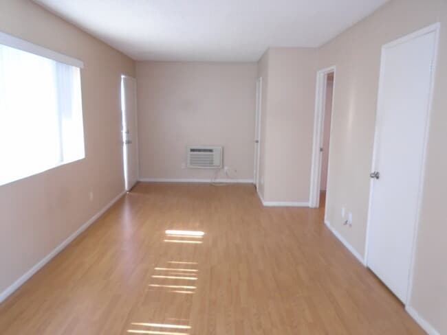 Building Photo - Stonewood Apartments - NO AVAILABILITY