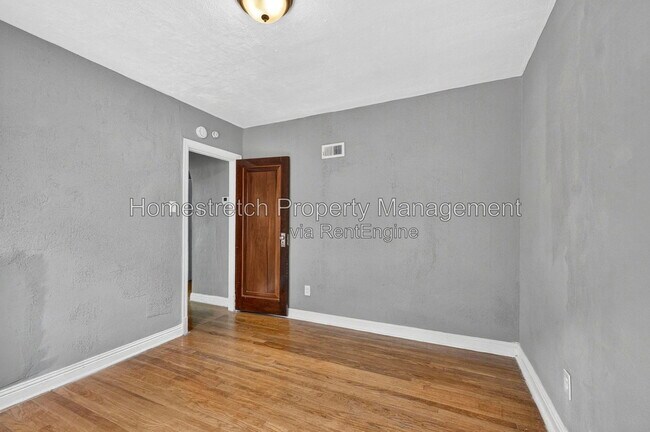 Building Photo - 5920 Ferris Ave