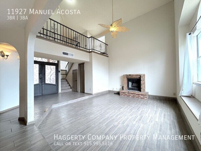 Building Photo - 11927 Manuel Acosta Dr