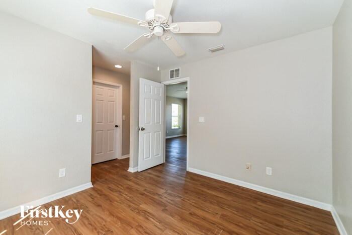 Building Photo - 12433 Catalina Dr