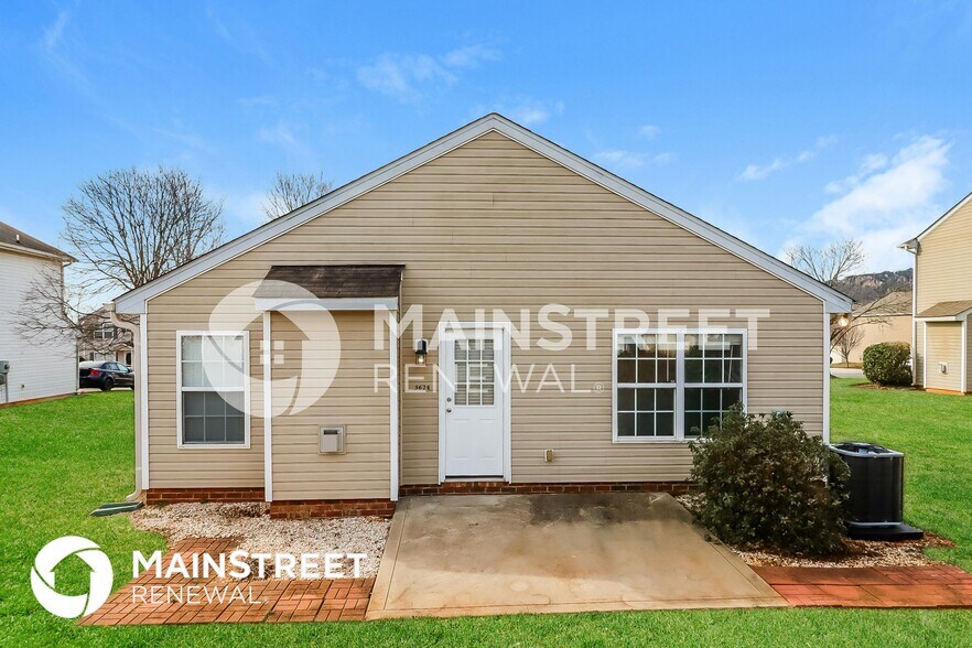 Building Photo - 3624 Crowders View Dr