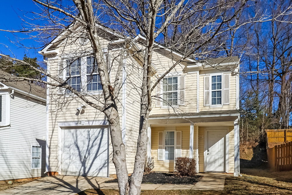 Building Photo - 1018 Allegiance Dr