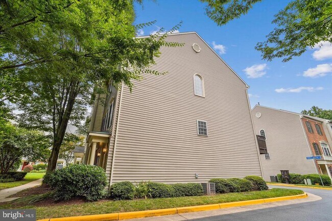 Building Photo - 4370 Thomas Brigade Ln