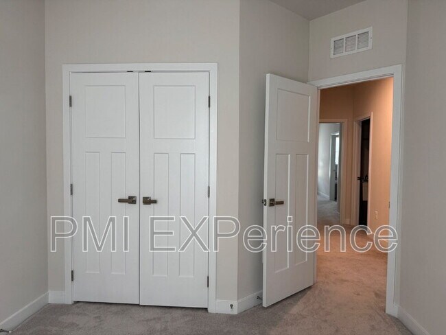 Building Photo - 16508 Anegada Dr