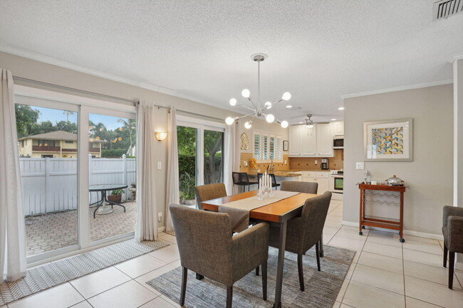 Building Photo - 10 Sailfish Ln