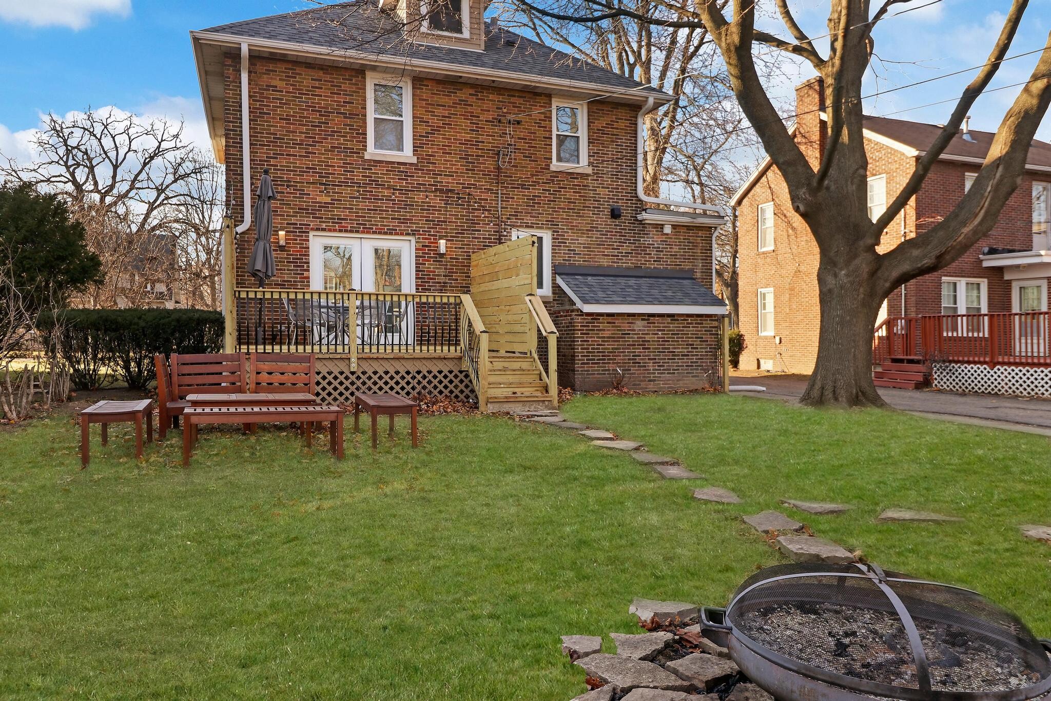 Building Photo - 1317 N Jackson St