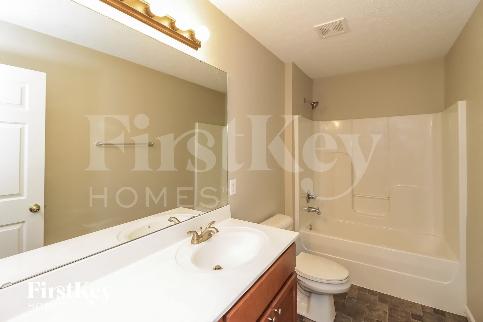 Building Photo - 5575 Appaloosa Cir