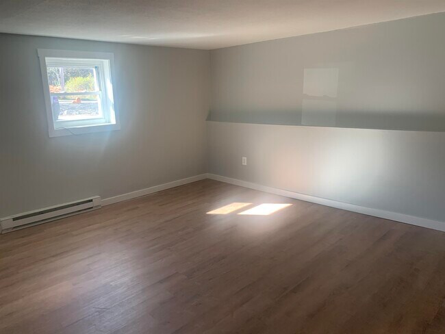 Building Photo - 14 Preble St