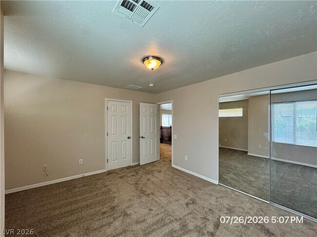 Building Photo - 6854 N Inca Jay Ct