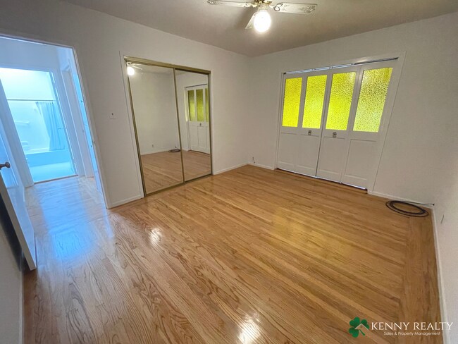 Building Photo - Three Bedroom Home with Lots of Common Area in Sunshine Gardens in SSF