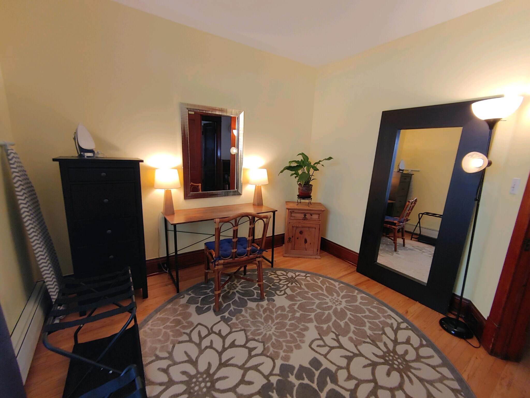 Office - 735 Amherst St