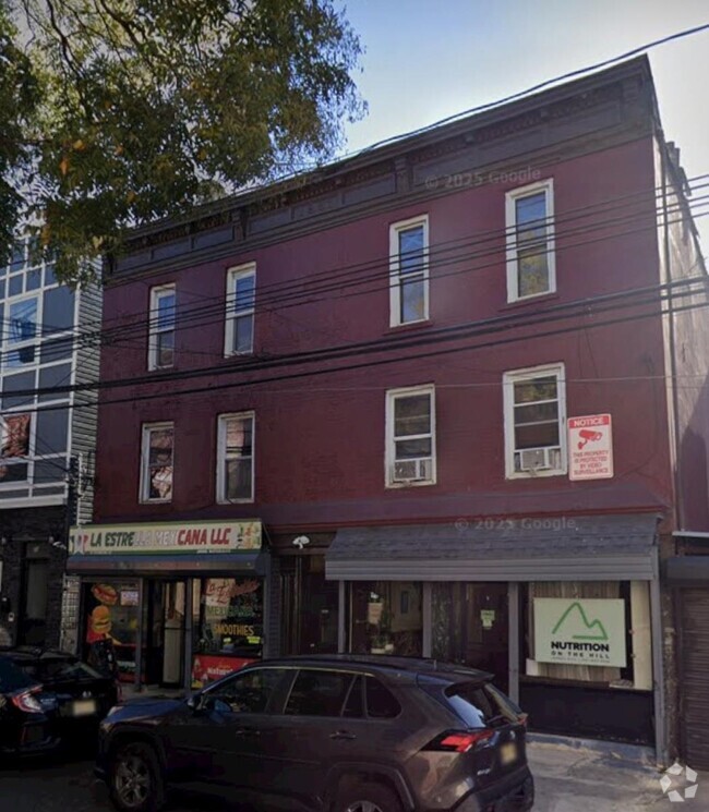 Building Photo - 47 Franklin St