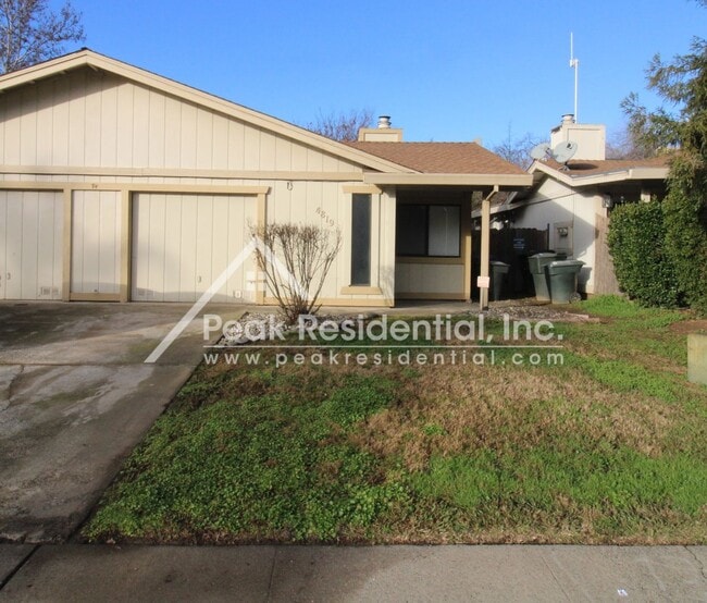 Building Photo - Fair Oaks 2bd/1ba Duplex with Garage near Sunrise & Sunset Ave