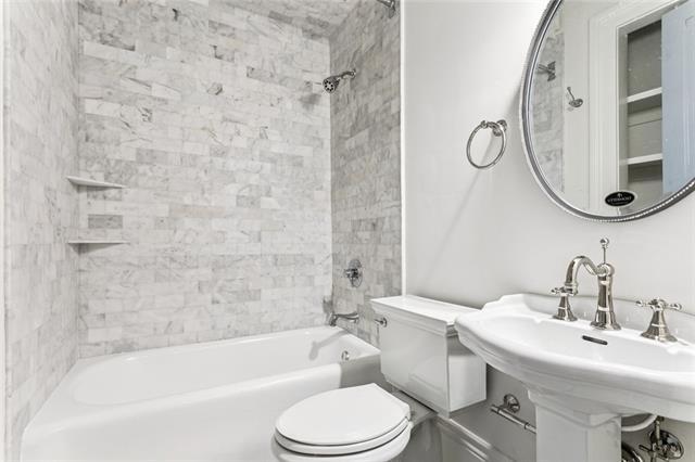 Building Photo - 632 Esplanade Ave