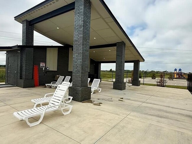 Building Photo - 3733 Palmetto Blf Dr