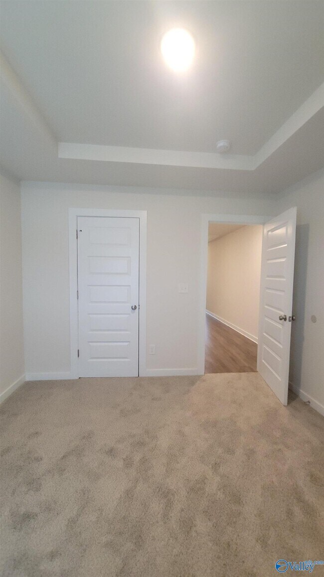 Building Photo - 7203 Chatfield Wy NW