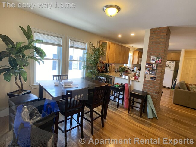 Building Photo - 80 Ten Hills Rd