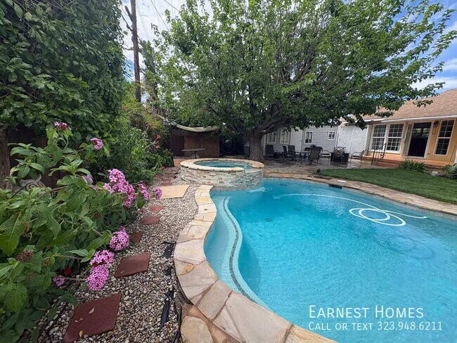 Building Photo - 19022 Sylvan St